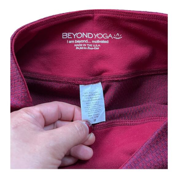 BEYOND YOGA Burgundy Leggings Full Length Gym Yoga Training Medium USA - Picture 3 of 6